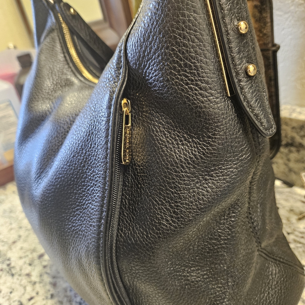 Michael Kors Black Leather Hobo Bag - Picture 3 of 9
